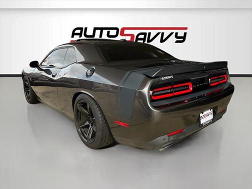 2016 Dodge Challenger R/T Scat Pack