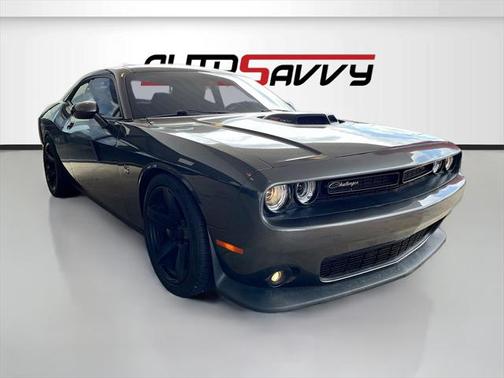 2016 Dodge Challenger R/T Scat Pack