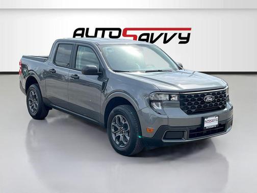Carbonized Gray Metallic 2025 Ford Maverick XLT