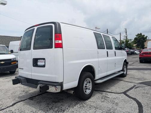 2024 Chevrolet Express 2500 RWD 2500 Regular Wheelbase WT