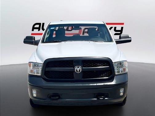 Bright White Clearcoat 2022 RAM 1500 Tradesman