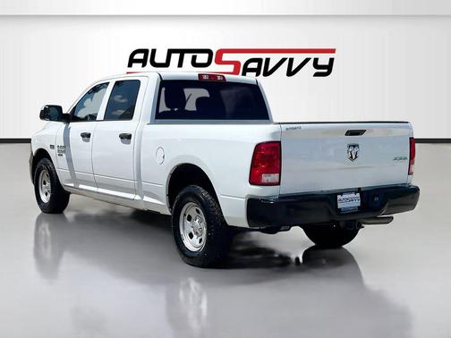 Bright White Clearcoat 2022 RAM 1500 Tradesman