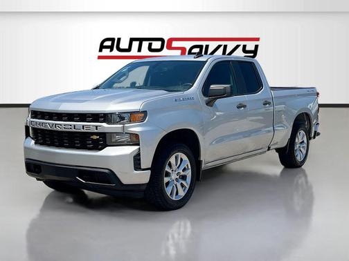 Silver Ice Metallic 2019 Chevrolet Silverado 1500 Custom