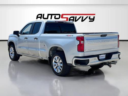 Silver Ice Metallic 2019 Chevrolet Silverado 1500 Custom