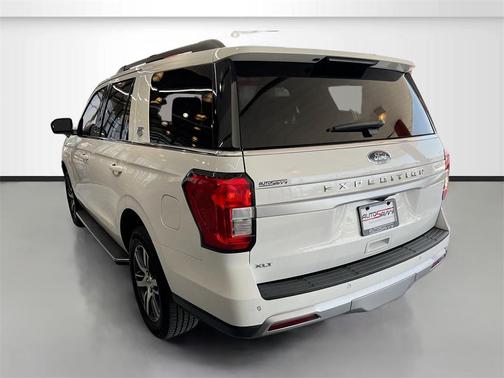 2022 Ford Expedition XLT