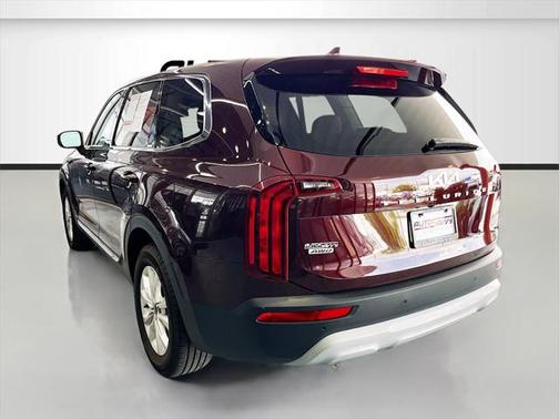 2022 Kia Telluride LX