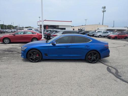 2023 Genesis G70 3.3T RWD