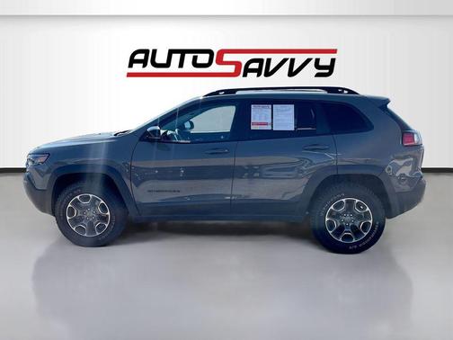 2022 Jeep Cherokee Trailhawk