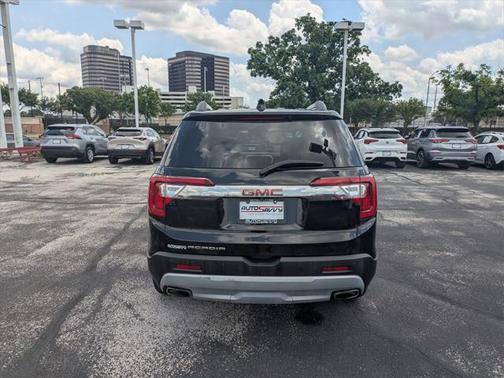 2022 GMC Acadia FWD SLT