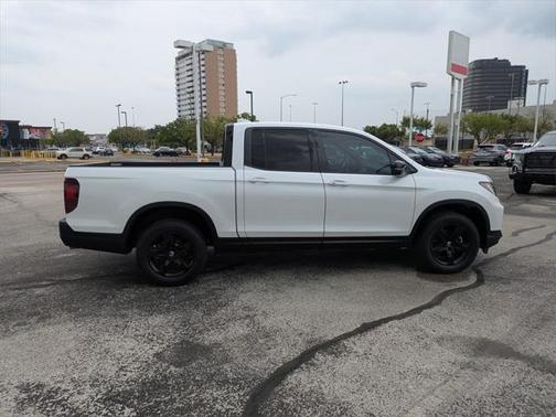 2022 Honda Ridgeline Black