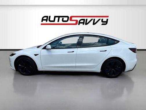 Pearl White Multi-Coat 2025 Tesla Model 3 Long Range