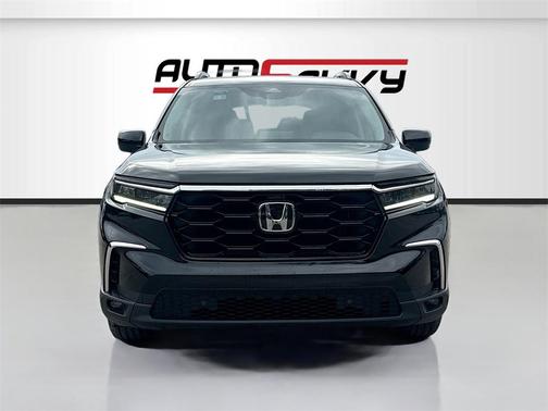 2024 Honda Pilot Touring 8-Passenger