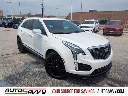 2022 Cadillac XT5 Premium Luxury
