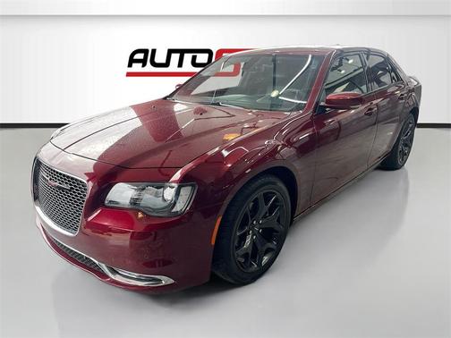2023 Chrysler 300 S