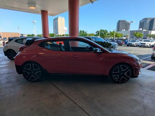 2022 Hyundai Veloster N Base