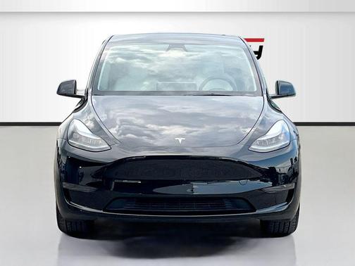 Solid Black 2025 Tesla Model Y Long Range Dual Motor Rear-Wheel Drive