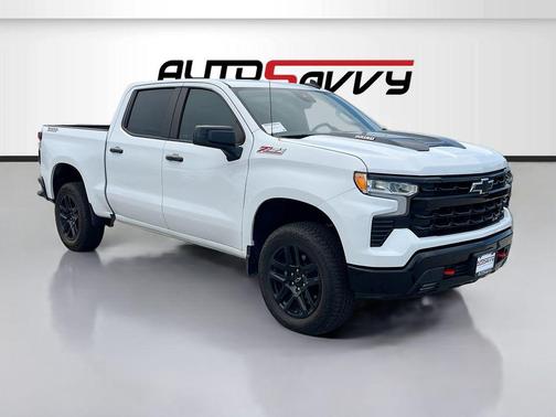Summit White 2025 Chevrolet Silverado 1500 LT Trail Boss