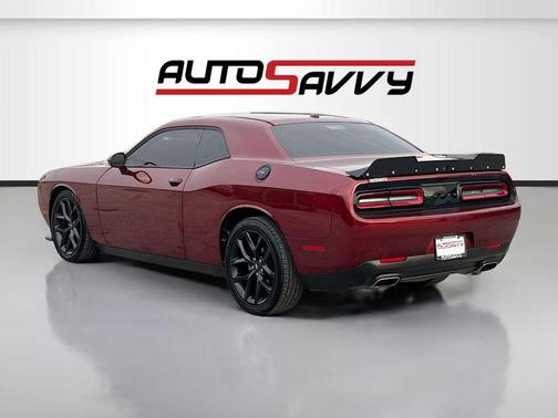 Octane Red Pearlcoat 2022 Dodge Challenger GT