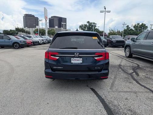 2022 Honda Odyssey Elite