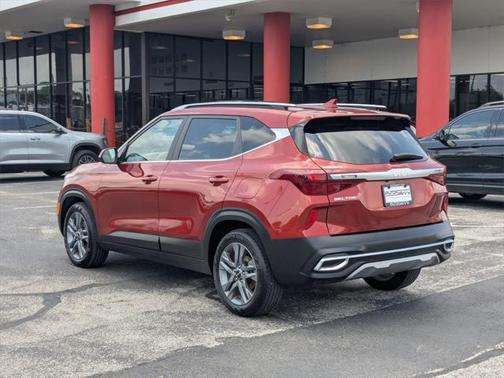 2022 Kia Seltos S