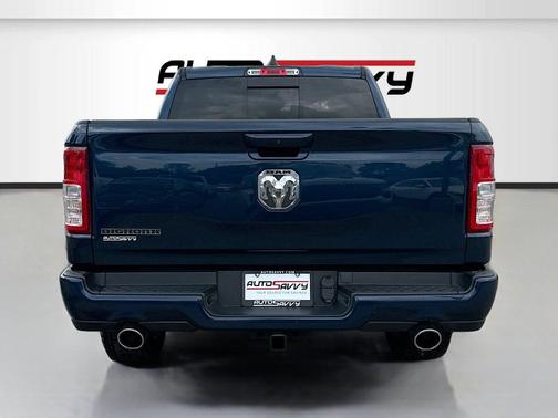 Patriot Blue Pearlcoat 2023 RAM 1500 Big Horn/Lone Star