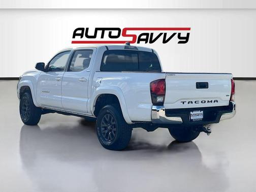 Ice 2023 Toyota Tacoma SR5