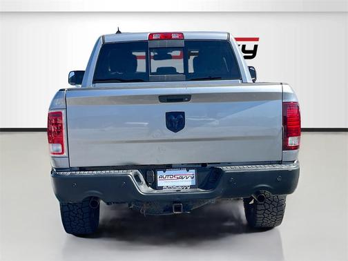 2019 RAM 1500 Classic Warlock Crew Cab 4x2 5'7' Box
