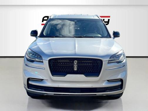 2024 Lincoln Aviator Premiere