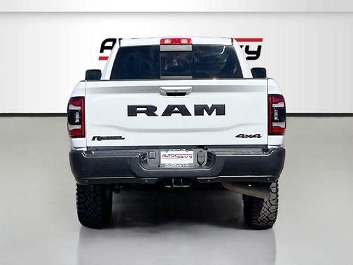 Bright White Clearcoat 2024 RAM 2500 Power Wagon