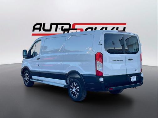 Oxford White 2026 Ford Transit-250 Base