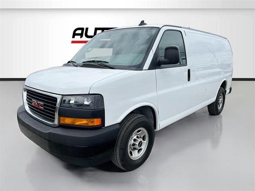 2023 GMC Savana 2500 Work Van