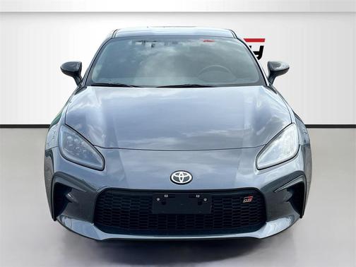 2025 Toyota GR86 Premium