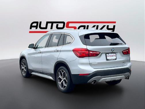 Glacier Silver Metallic 2019 BMW X1 sDrive28i
