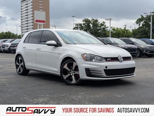 2017 Volkswagen Golf GTI 2.0T S 4-Door