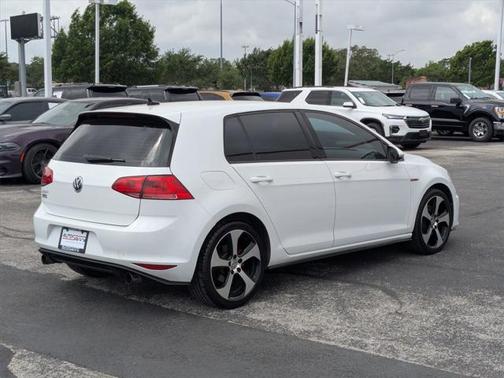 2017 Volkswagen Golf GTI 2.0T S 4-Door