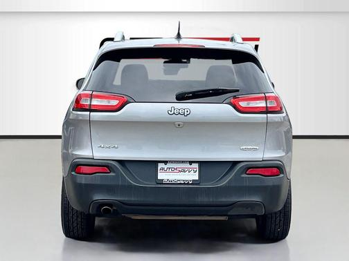 Billet Silver Metallic Clearcoat 2016 Jeep Cherokee Latitude