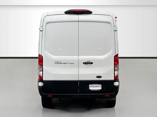 Oxford White 2025 Ford Transit-250 Base