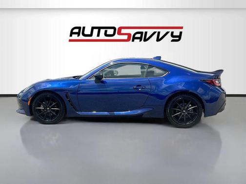 Trueno Blue 2025 Toyota GR86 Premium