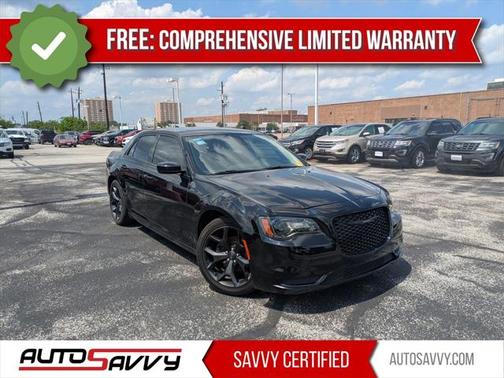 2020 Chrysler 300 Touring