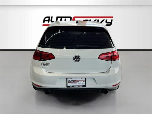 2017 Volkswagen Golf GTI 2.0T S 4-Door