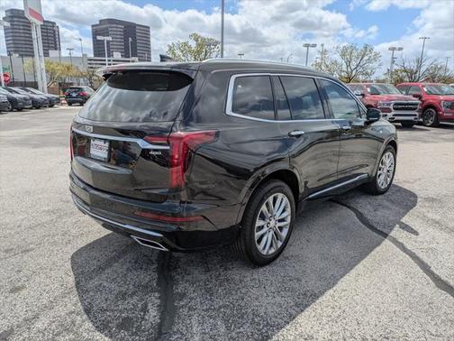 2024 Cadillac XT6 Premium Luxury FWD