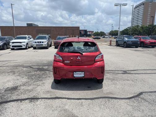 2024 Mitsubishi Mirage ES
