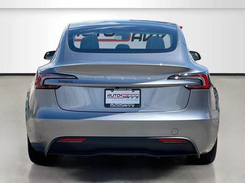 Quicksilver 2025 Tesla Model 3 Long Range