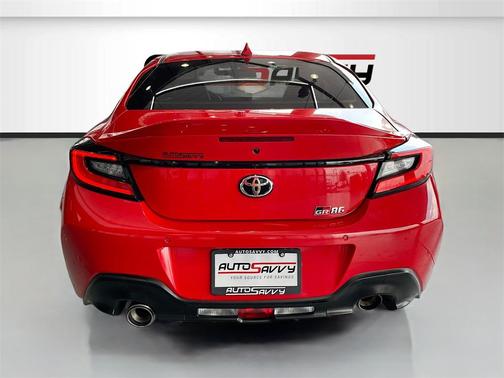 2025 Toyota GR86 Premium