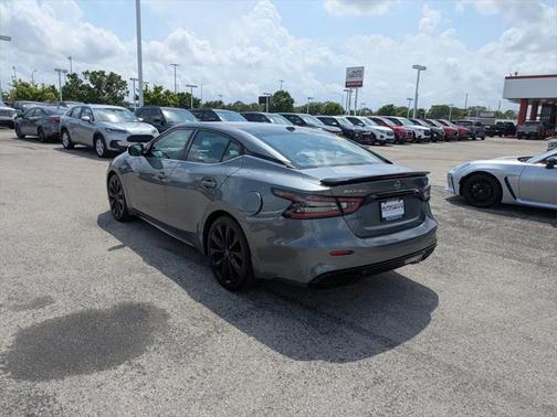 2023 Nissan Maxima SR Xtronic CVT