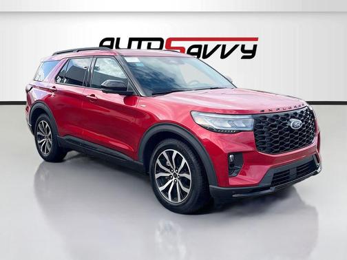 Rapid Red Metallic Tinted Clearcoat 2025 Ford Explorer ST-Line