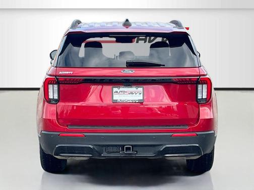 Rapid Red Metallic Tinted Clearcoat 2025 Ford Explorer ST-Line