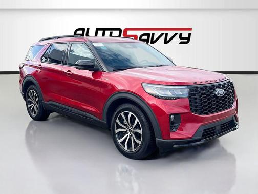 Rapid Red Metallic Tinted Clearcoat 2025 Ford Explorer ST-Line