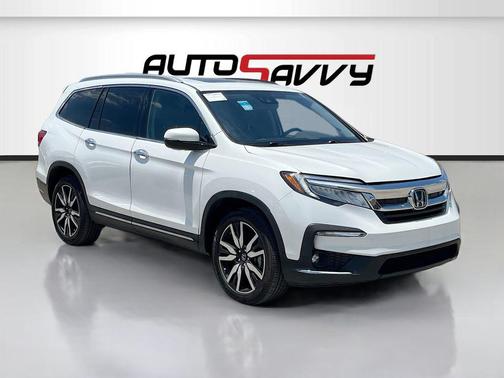 Platinum White Pearl 2021 Honda Pilot AWD Elite