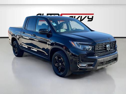 2023 Honda Ridgeline Black